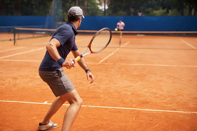 Tênis de quadra: conheça as regras e curiosidades deste esporte